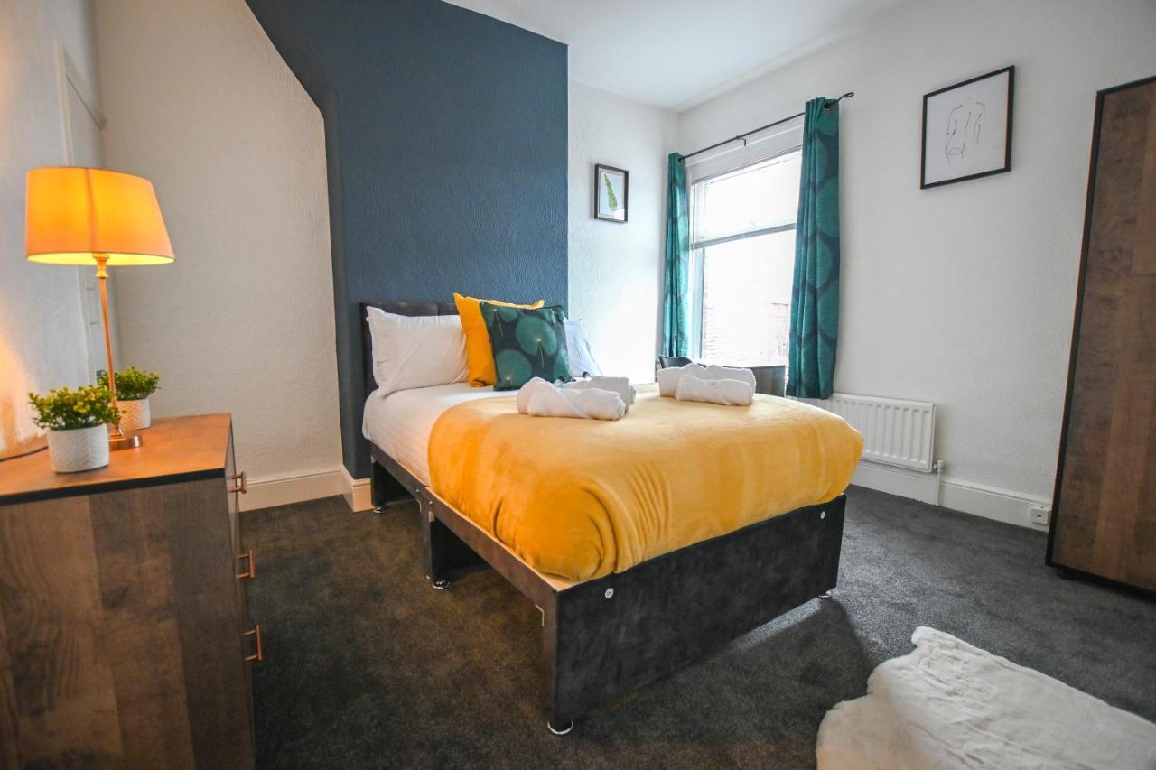 Clarice House By Yourstays, 3 Bedroom House By University Of Staffordshire Stoke-on-Trent Extérieur photo