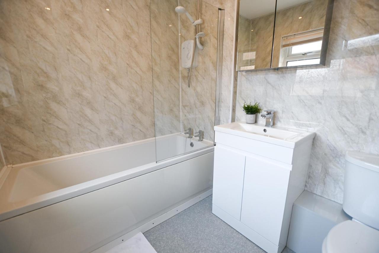 Clarice House By Yourstays, 3 Bedroom House By University Of Staffordshire Stoke-on-Trent Extérieur photo